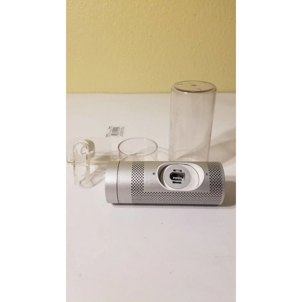 Apple A1023 iSight Firewire Camera Webcam with Travel Case, No Wire No Cable